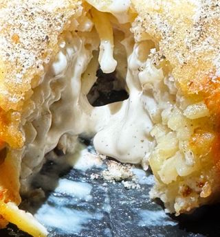 Frittatina cacio e pepe