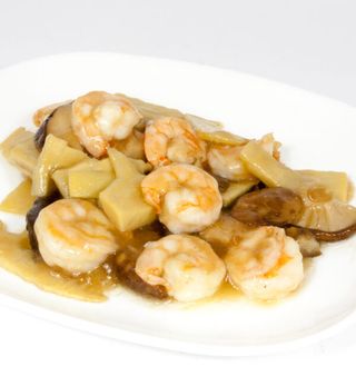 274 Gamberi bambù e funghi