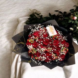 Red Roses And Berries Bouquet