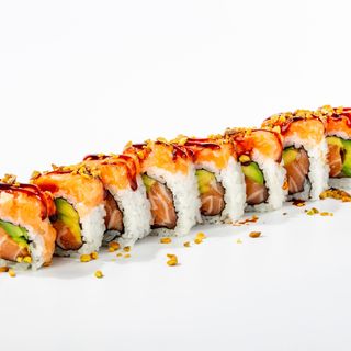 Gio salmon roll