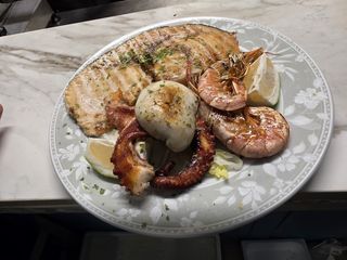 Grigliata mista spada e gamberoni