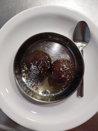 Gulab jamoon