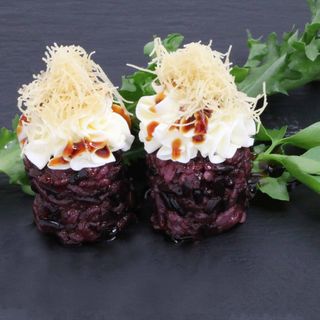 88 Gunkan black & white 2 pezzi