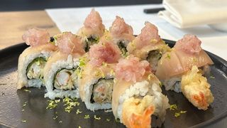 Hamachi roll 8 pezzi