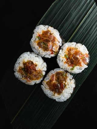 Spicy tekka maki