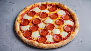 Pizza Hot Pepperoni 31 cm