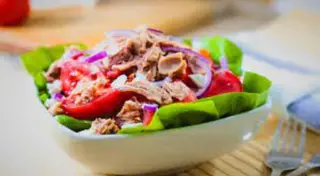 Insalata con tonno