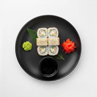 Калифорния с кунжутом (320г)