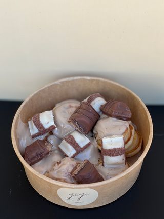 Special Kinder preliv, Kinder Bueno čokolada