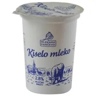 Kiselo mleko čaša