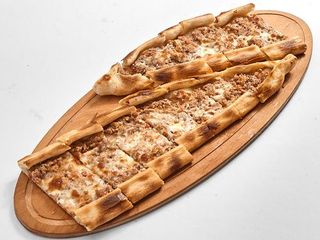 Kıymalı kaşarlı pide 250gr