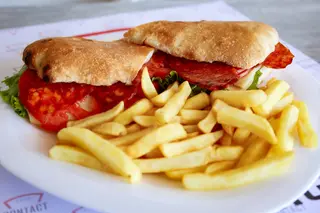 Klub sendvič sa kulenom 420gr