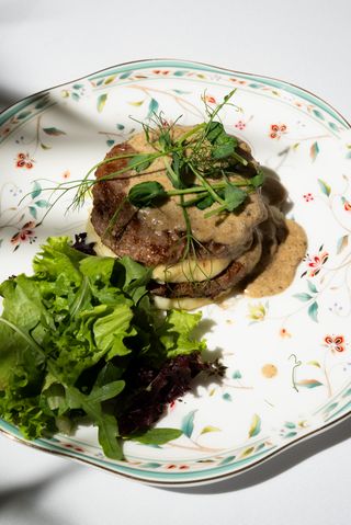 Котлета с картофельным пюре и пармезаном (300г)