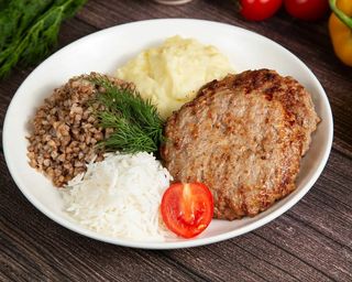 Котлеты с гарниром (350г)