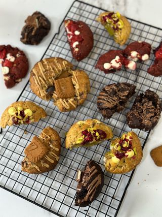 Крамб кукис фисташка-малина (100г)