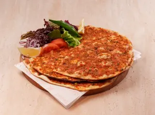 Лахмаджун (320г)