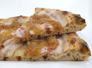 Lardo e cipolla caramellata