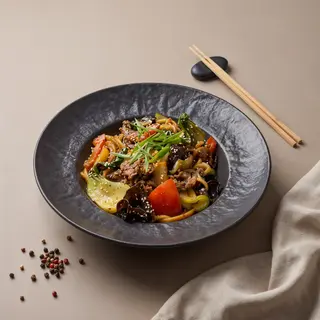 Лапша WOK с говядиной (440г)