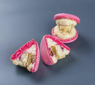 Макарон Клубничный Чизкейк (55г)