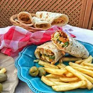 Malfouf Escalope Pané & Omelette Frites