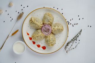 Манты жусай мясо (порция) (350г)