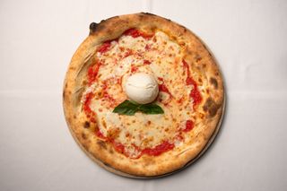 Margherita con bufala