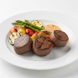 Медальоны из говядины (380г)