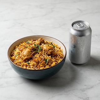 Menu biryani piatto di riso
