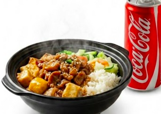 Donburi + bibita