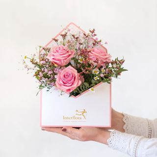 Messaggio floreale toni rosa