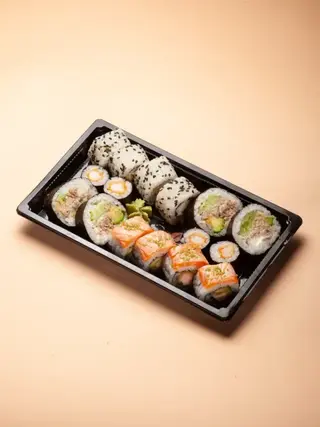 B3 - Amber Box 16 Pieces