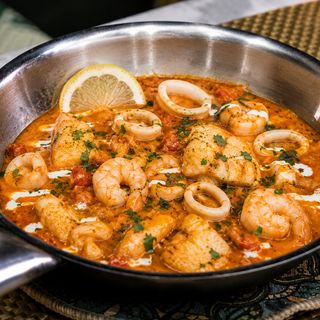 Cazuela De Mariscos