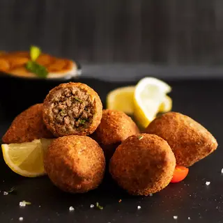 5 Pièces Kebba