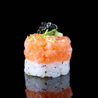 N°17, Tartare Saumon avocat (2pcs)