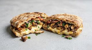 Makloub Chawarma