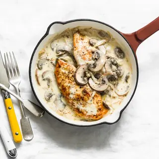 Plat Escalope À La Crème Aux Champignons