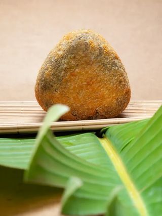Crunchy Onigiri Saumon Avocat