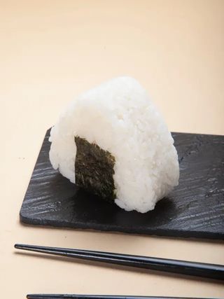 Onigiri Saumon