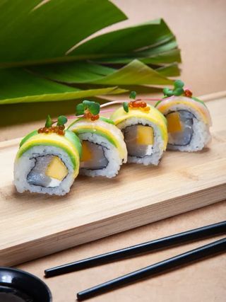 Fusion Roll Exotic Rolls