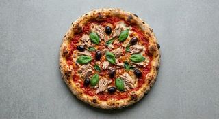 Pizza Tonno