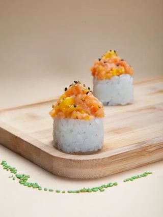 Fusion Roll Sakura Flame