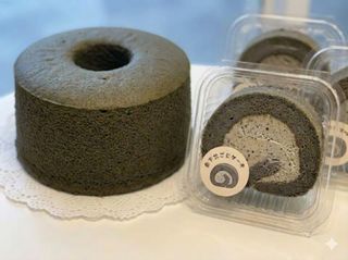 Monopporzione di roll cake sesamo