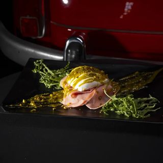 Mozzarella di bufala con mortadella