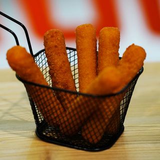 Mozzarella sticks