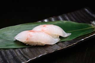 Nigiri branzino