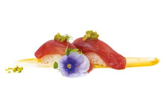 81. Nigiri maguro - 3 pezzi