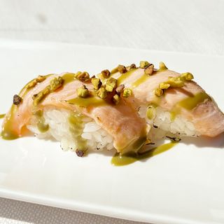 102 Nigiri pistacchio 2 pezzi