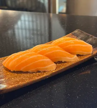 Nigiri salmone 4 pezzi 