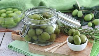 Olive verdi in salamoia 100 g