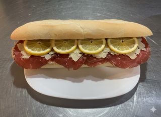 Bresaola, grana e fettine di limone - medio